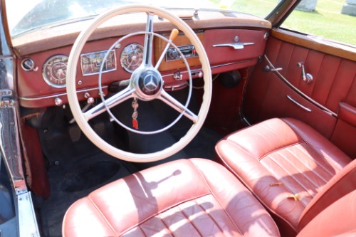 Unknown-220a-1954-Black-Red-5