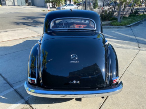 Unknown-220a-1955-Black-Red-2