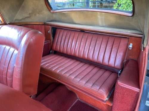 Unknown-220a-1955-Black-Red-9