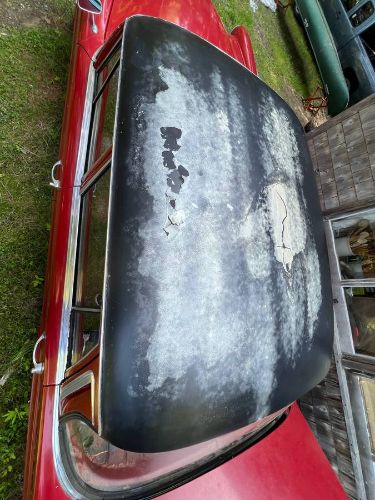 Unknown-220b-1961-RedBlack-11