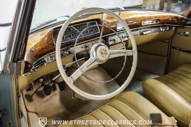 Unknown-220s-1959-Blue-Tan-12