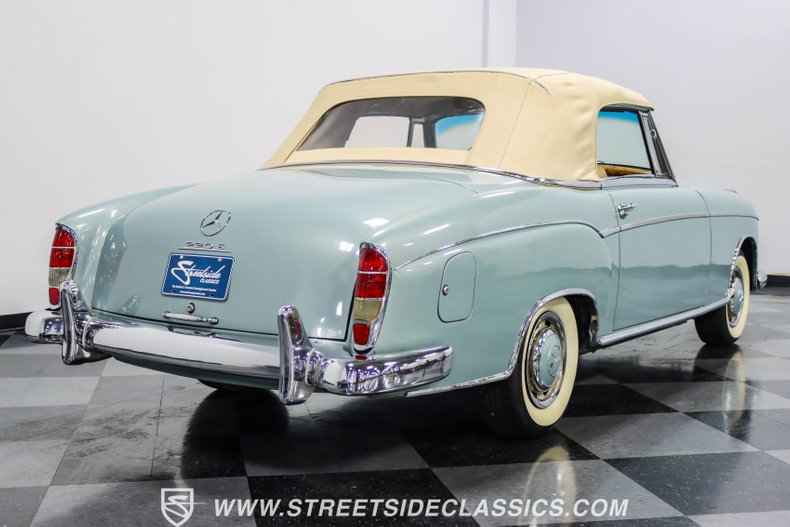 Unknown-220s-1959-Blue-Tan-25