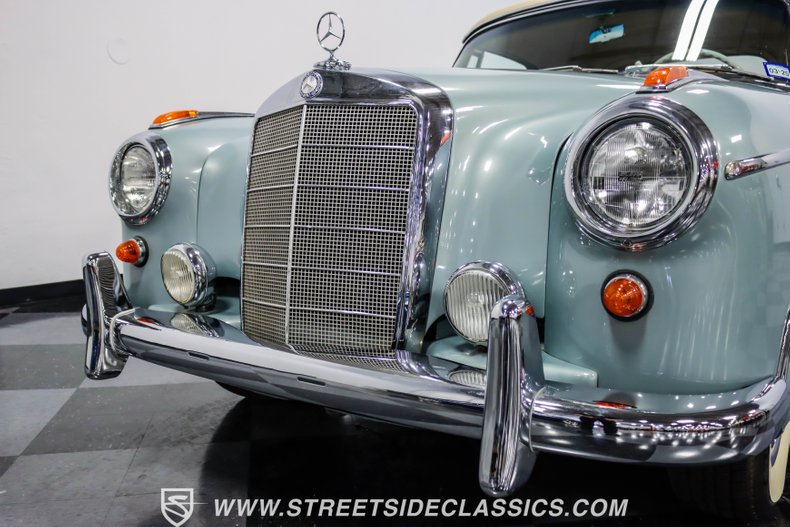 Unknown-220s-1959-Blue-Tan-31