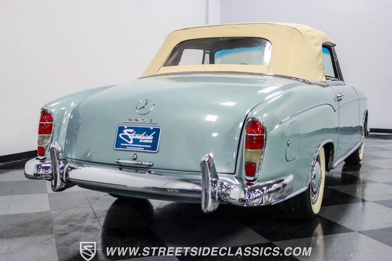 Unknown-220s-1959-Blue-Tan-39