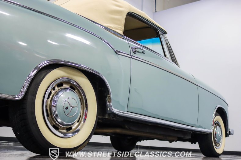 Unknown-220s-1959-Blue-Tan-43