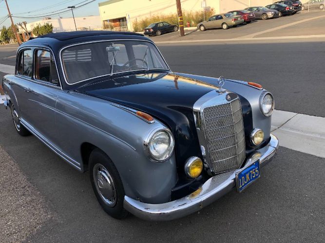Unknown-220se-1959-2-Tone-Silver-BlueD-15