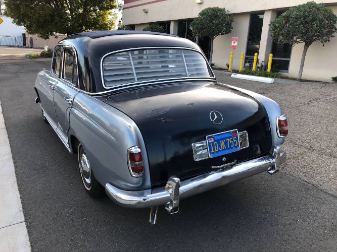 Unknown-220se-1959-2-Tone-Silver-BlueD-18