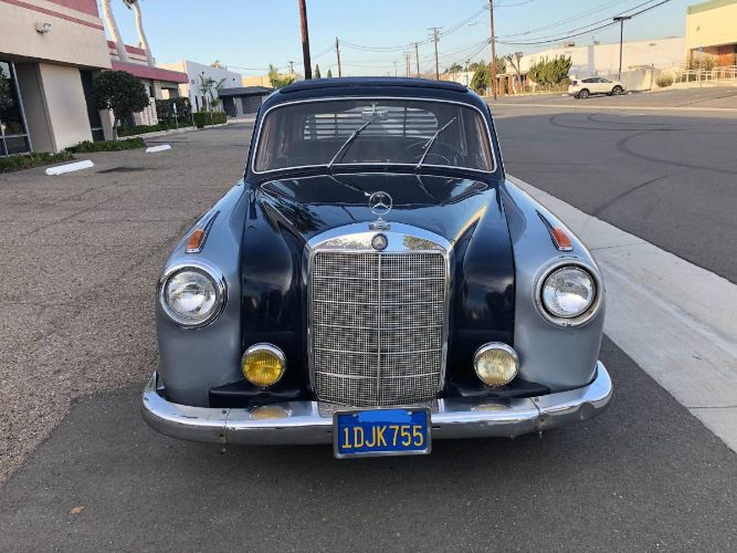 Unknown-220se-1959-2-Tone-Silver-BlueD-19