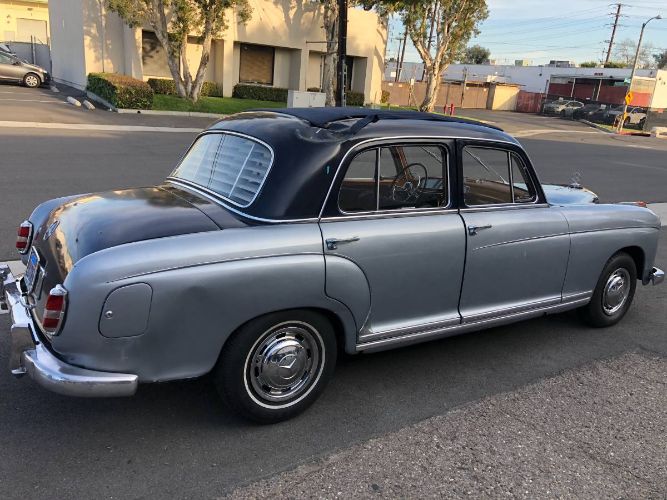 Unknown-220se-1959-2-Tone-Silver-BlueD-20
