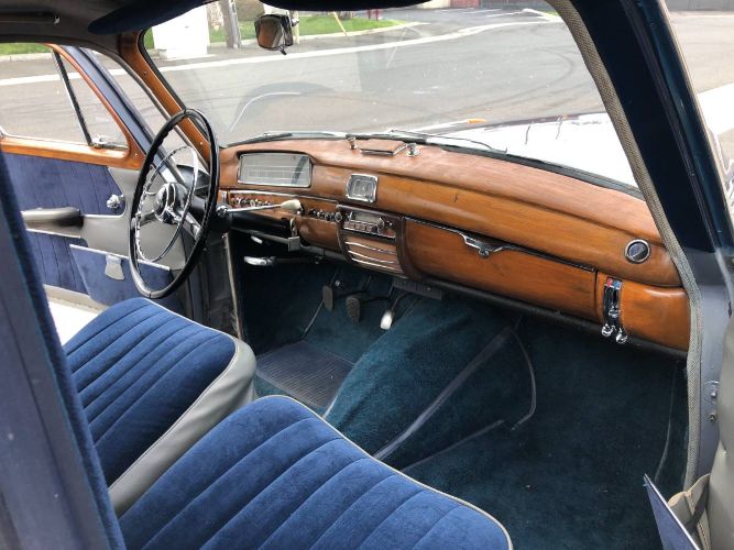 Unknown-220se-1959-2-Tone-Silver-BlueD-5