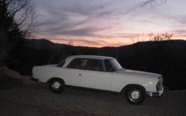 Unknown-220se-1966-White-15