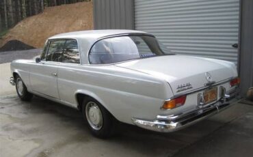 Unknown-220se-1966-White-2