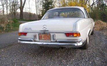 Unknown-220se-1966-White-3