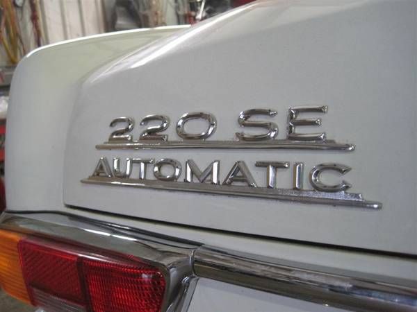 Unknown-220se-1966-White-4