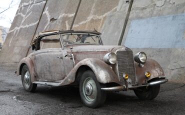 Unknown-230-1937-Brown-Red