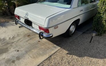 Unknown-230-1969-White-1