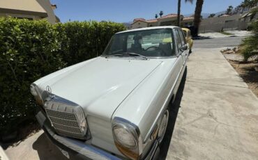 Unknown-230-1969-White-8