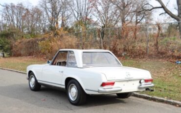 Unknown-230sl-1965-White-Red-4