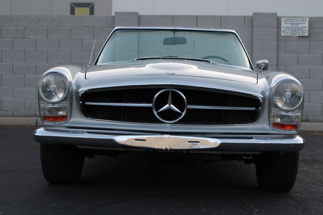 Unknown-230sl-1967-Silver-Blue-25