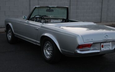 Unknown-230sl-1967-Silver-Blue-33