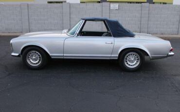 Unknown-230sl-1967-Silver-Blue-7