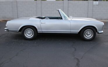 Unknown-230sl-1967-Silver-Blue-9