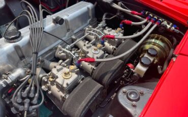 Unknown-240z-1970-Red-Black-8