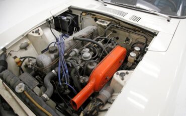 Unknown-240z-1970-White-Cobalt-Blue-11