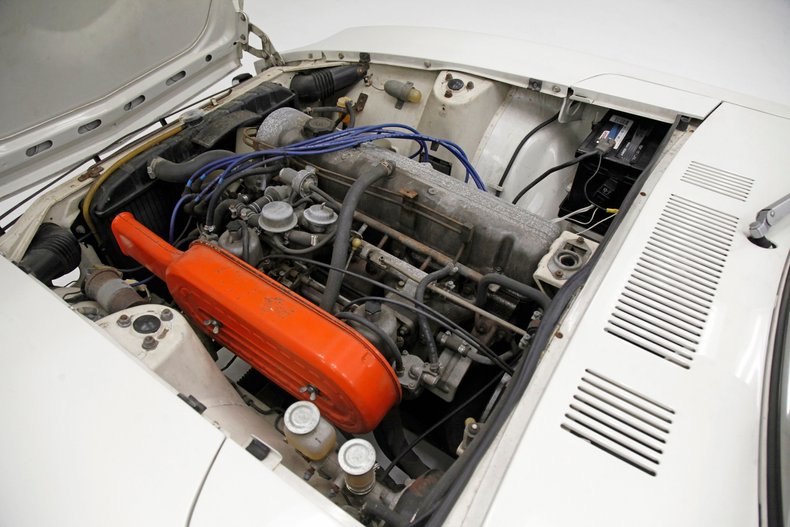 Unknown-240z-1970-White-Cobalt-Blue-49