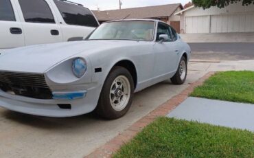 Unknown-240z-1971-10