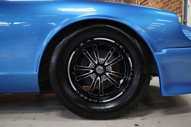 Unknown-240z-1972-Blue-Metallic-Black-20