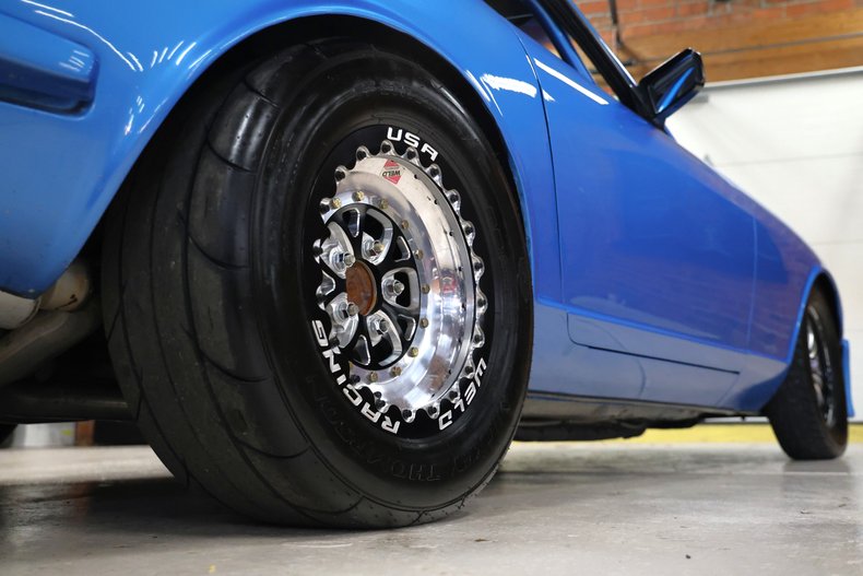 Unknown-240z-1972-Blue-Metallic-Black-29
