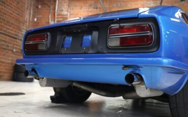 Unknown-240z-1972-Blue-Metallic-Black-39