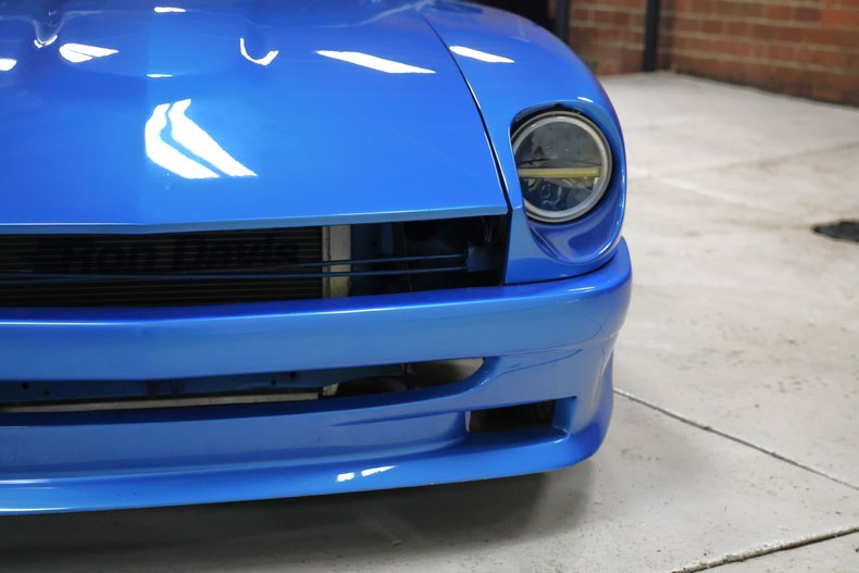 Unknown-240z-1972-Blue-Metallic-Black-6