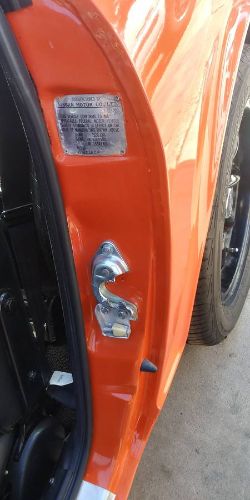 Unknown-240z-1973-Orange-16