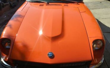 Unknown-240z-1973-Orange-21