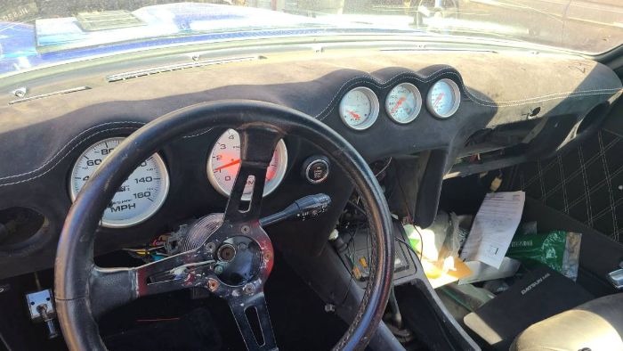 Unknown-240z-1974-Blue-5