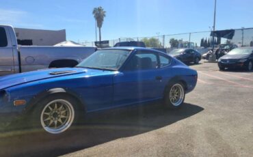 Unknown-240z-1974-Blue-8