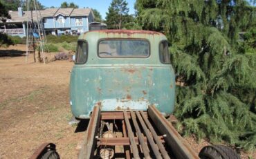 Unknown-250-1950-Green-4