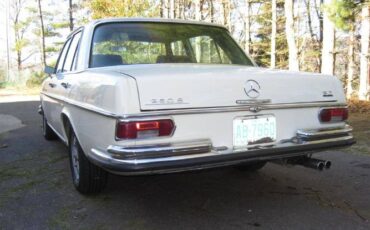 Unknown-250s-1967-White-21