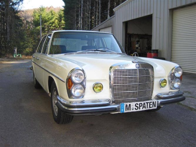 Unknown-250s-1967-White-22