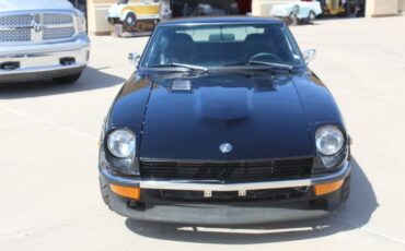 Unknown-260z-1974-1
