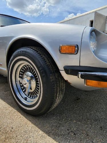Unknown-260z-1974-Silver-19