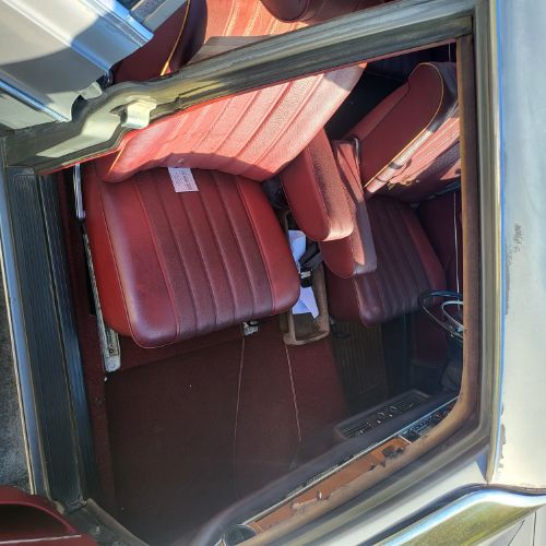 Unknown-280-1970-Gray-Red-8