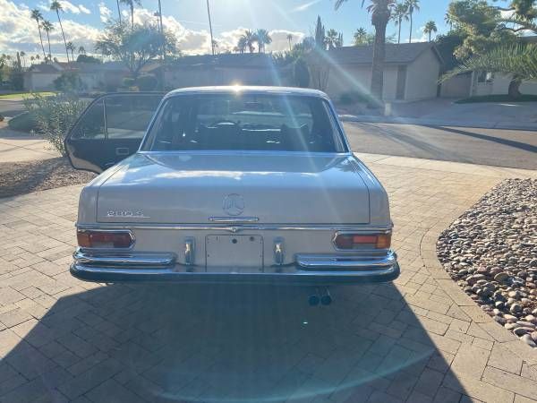 Unknown-280s-1971-Brown-6