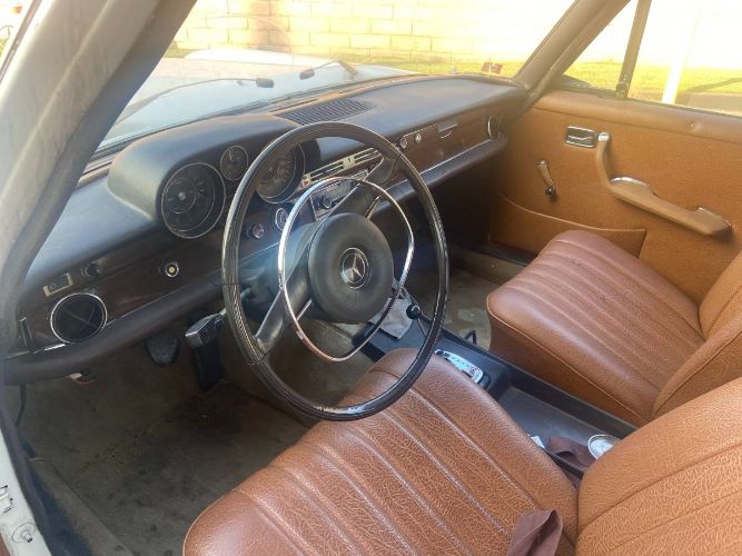 Unknown-280se-1970-4