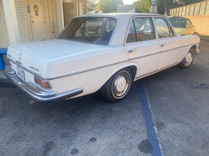 Unknown-280se-1970-5