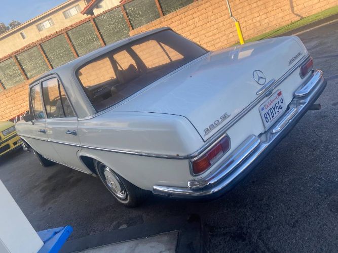 Unknown-280se-1970-6
