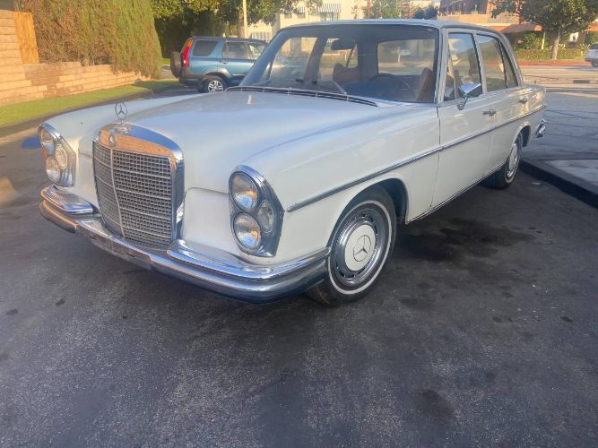 Unknown-280se-1970-7