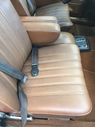 Unknown-280se-1970-White-Beige-2